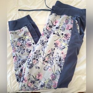 VERA BRADLEY SWEAT PANTS